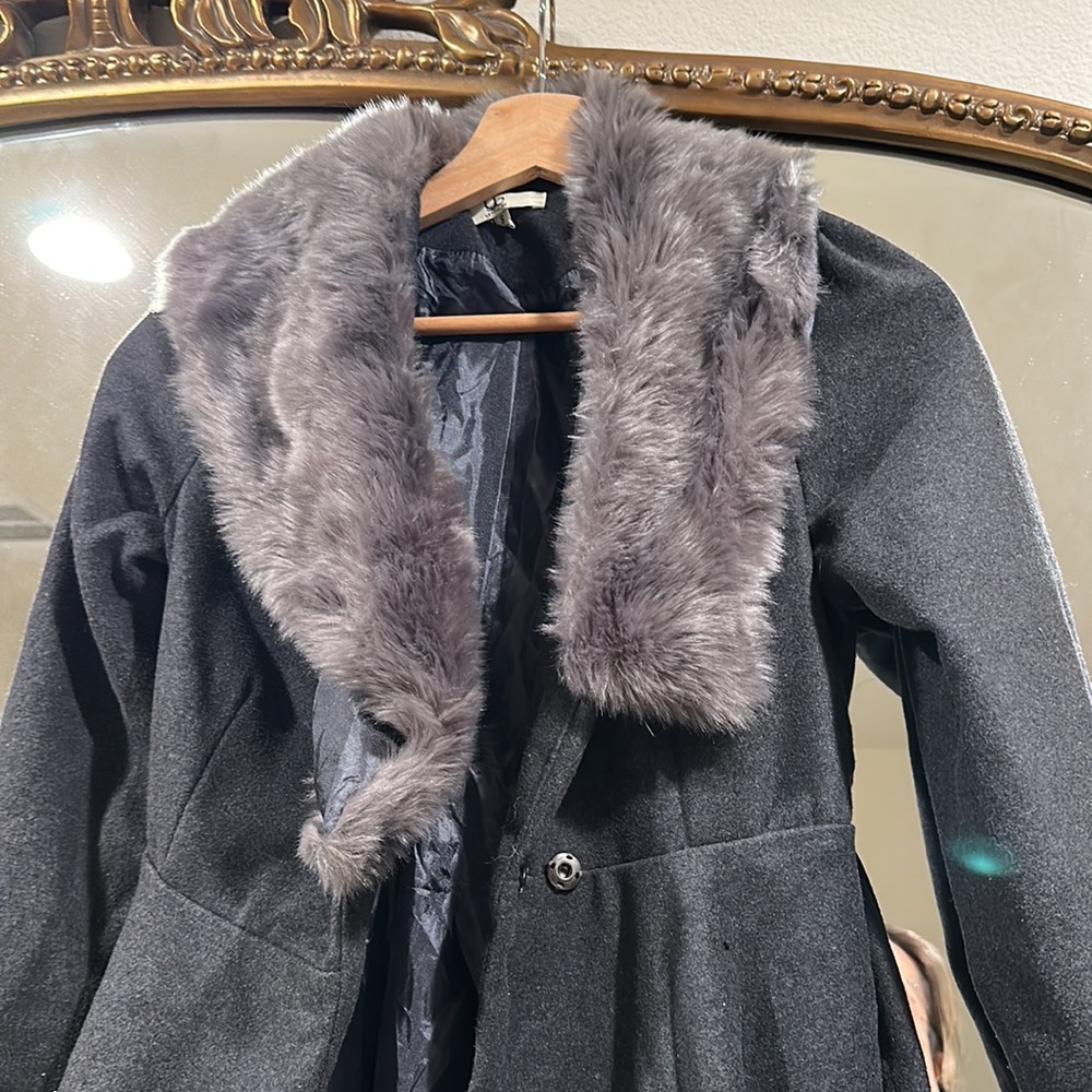 Ya Los Angeles faux fur coat gray small women - Picture 3 of 4